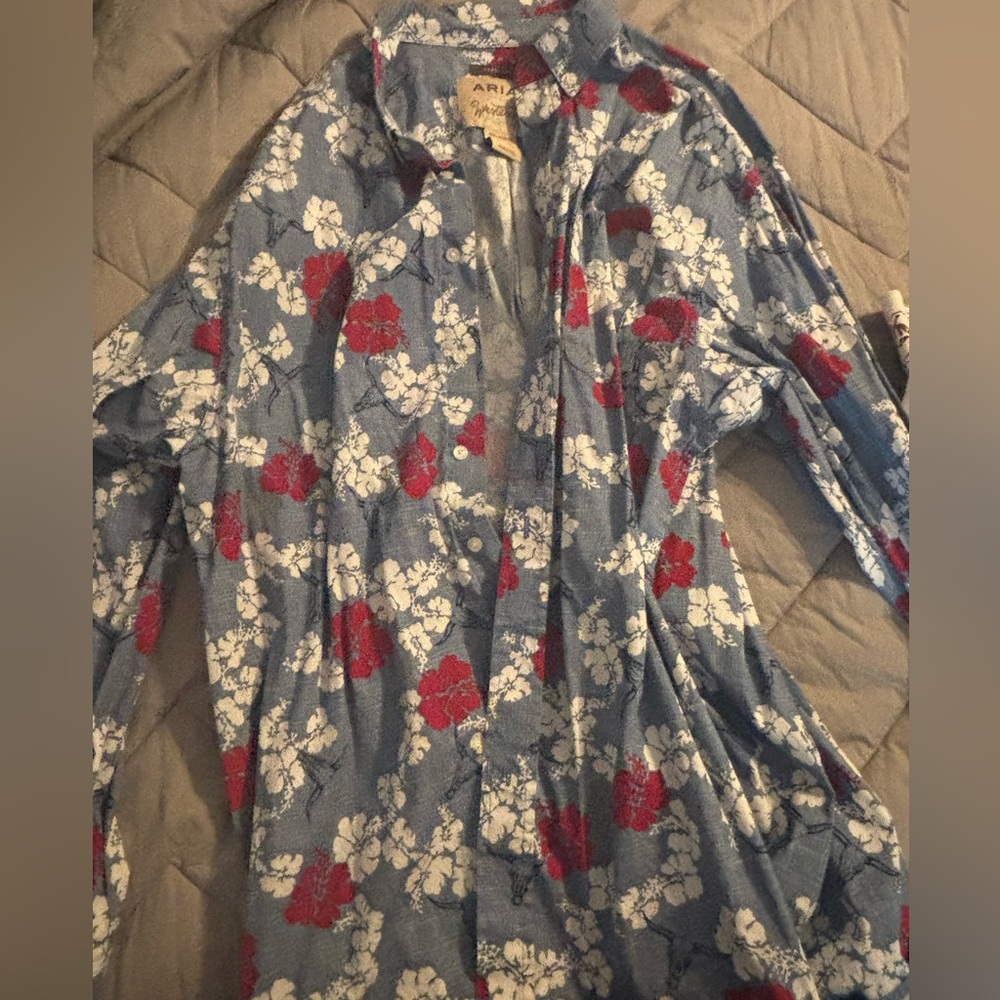 LIKE NEW Men’s Ariat Western Aloha Style Shirt size XXL